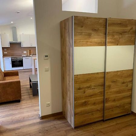 Apartment In Zentraler Lage Mit Privatparkplatz Grafenwohr Eksteriør bilde